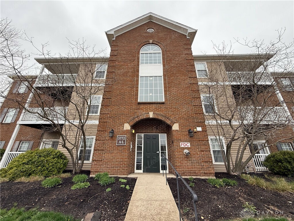 Property Photo: 3772 Grant Avenue G OH 45431
