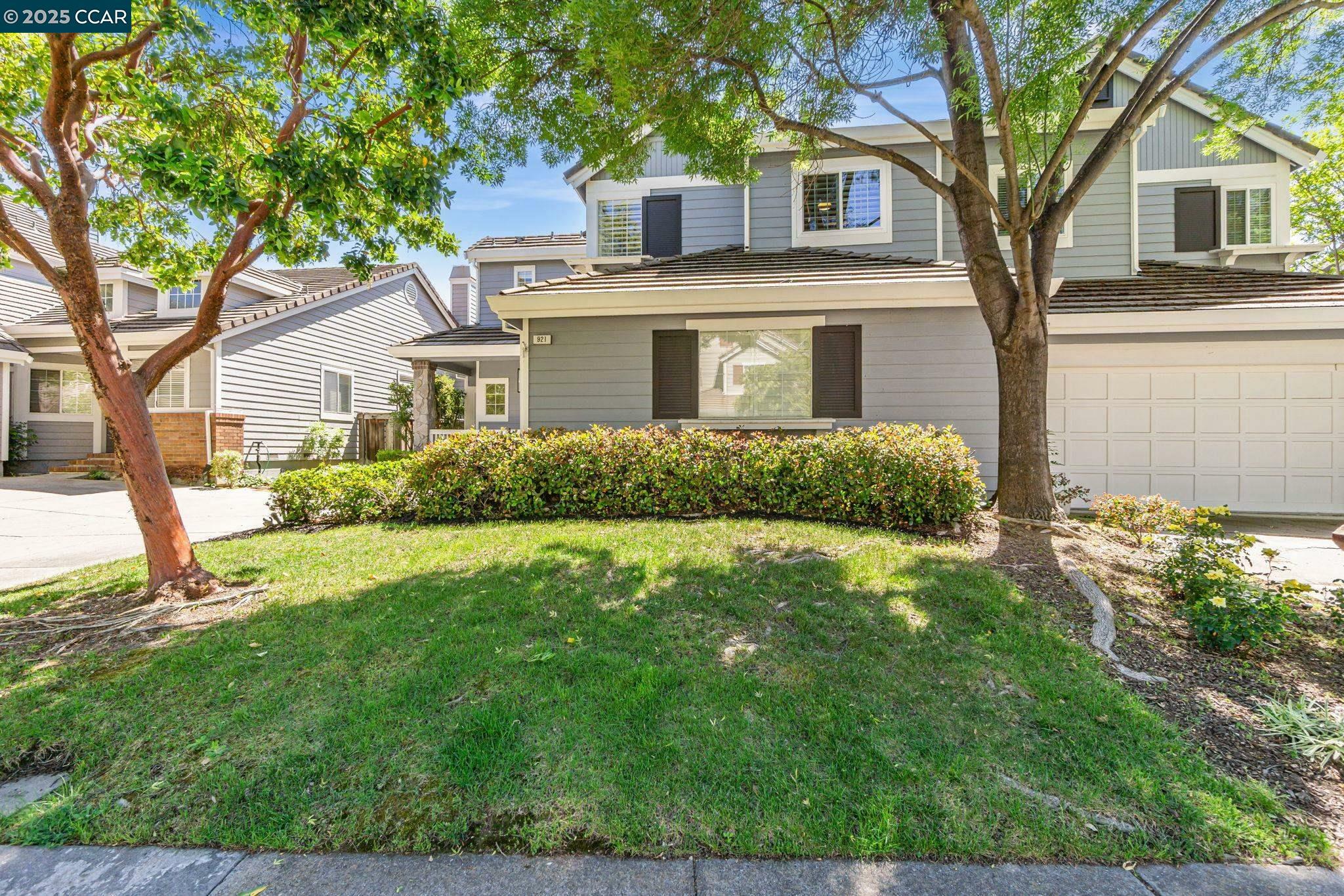 Property Photo: 921 Arrowhead Ter CA 94517