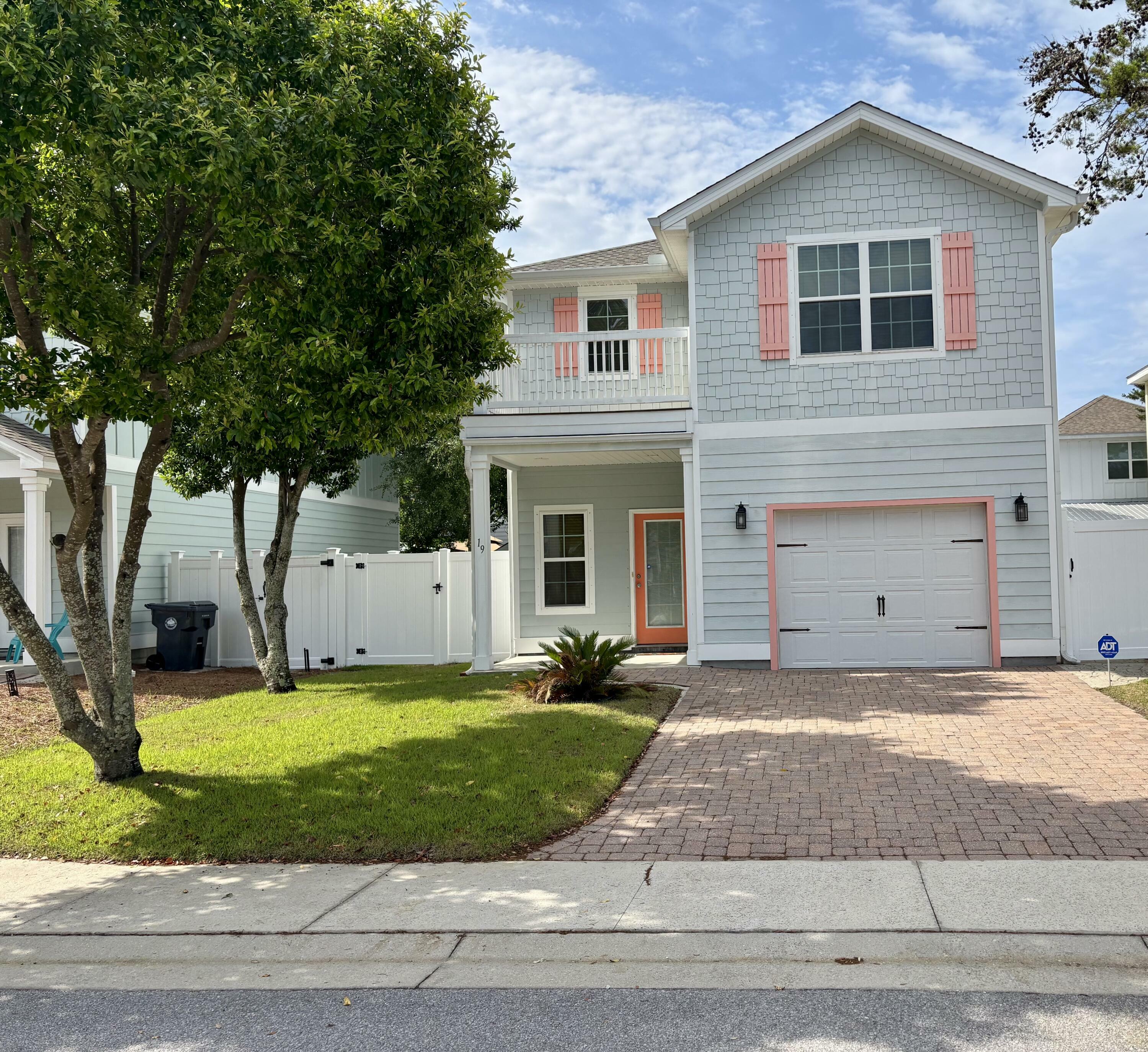 Property Photo: 19 Topside Drive FL 32461