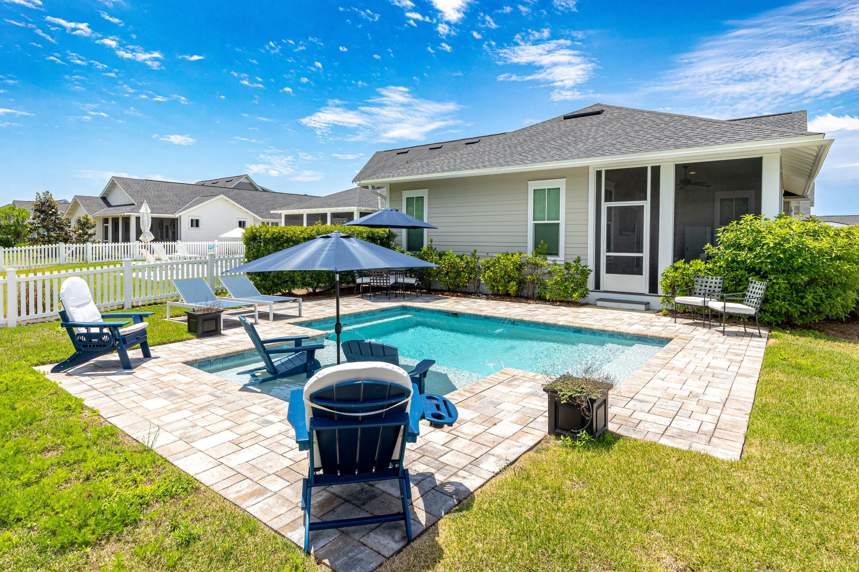 Property Photo: 43 Log Landing Street FL 32461
