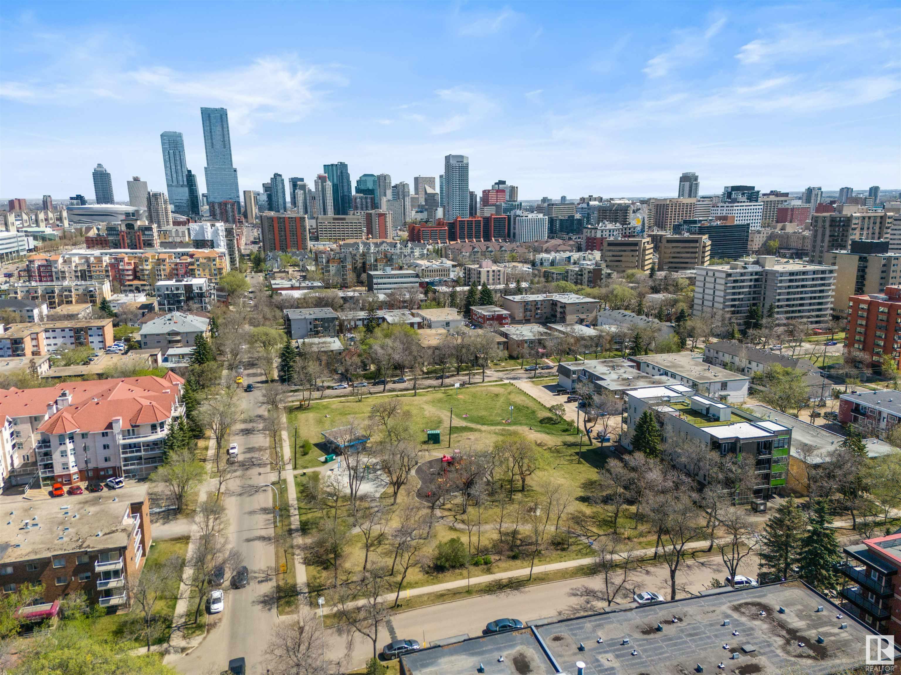 Property Photo:  10227 115 Street NW 402  AB T5K 1T7 
