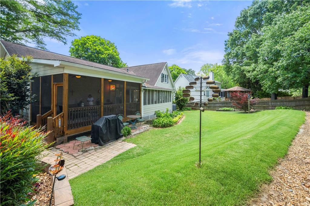 Property Photo: 503 Bonnie Drive GA 30188