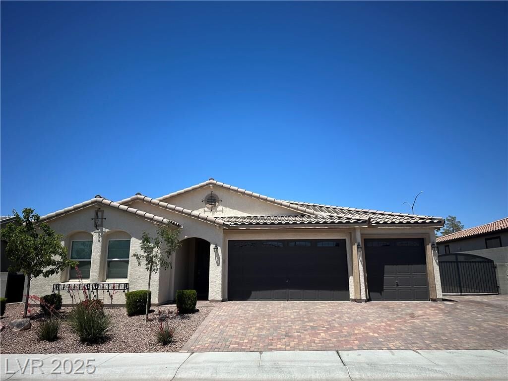 Property Photo:  1546 Bryce Canyon Street  NV 89005 