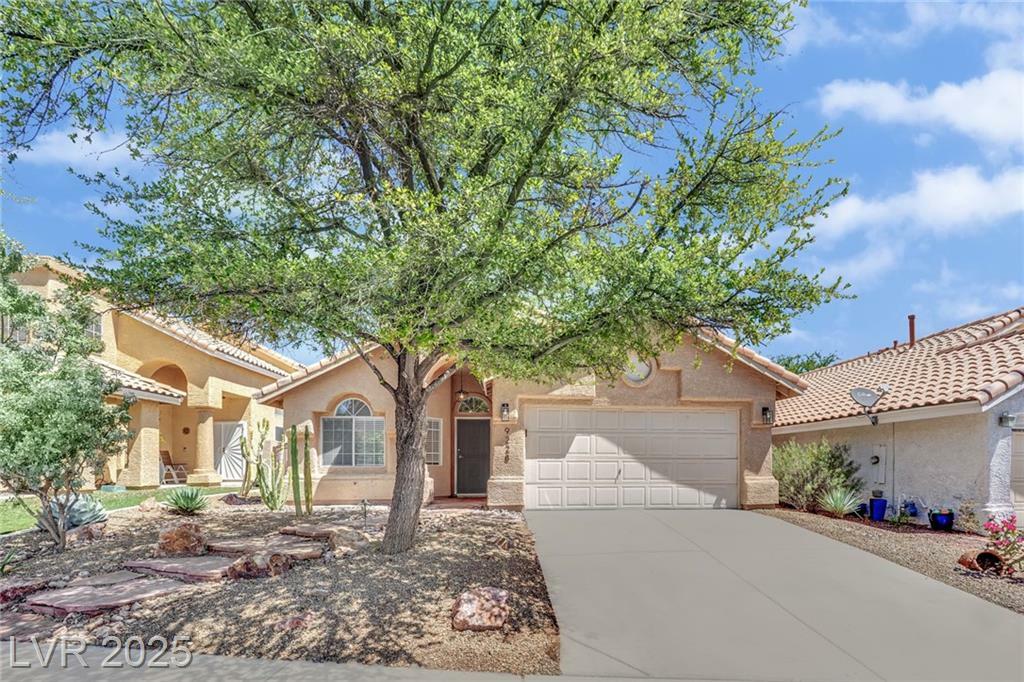 Property Photo: 9228 Sun Rose Avenue NV 89134