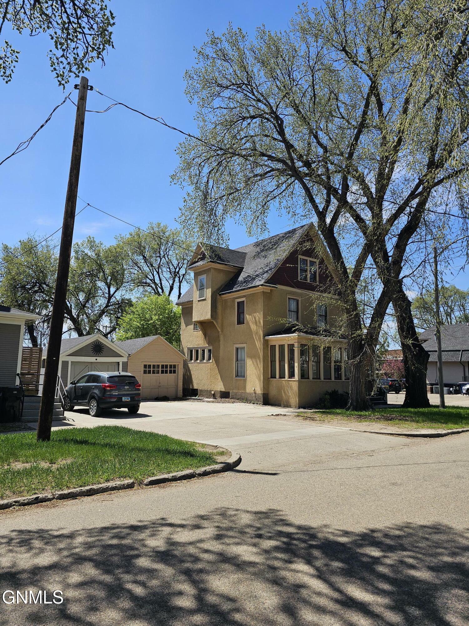 Property Photo: 413 B E ND 58501