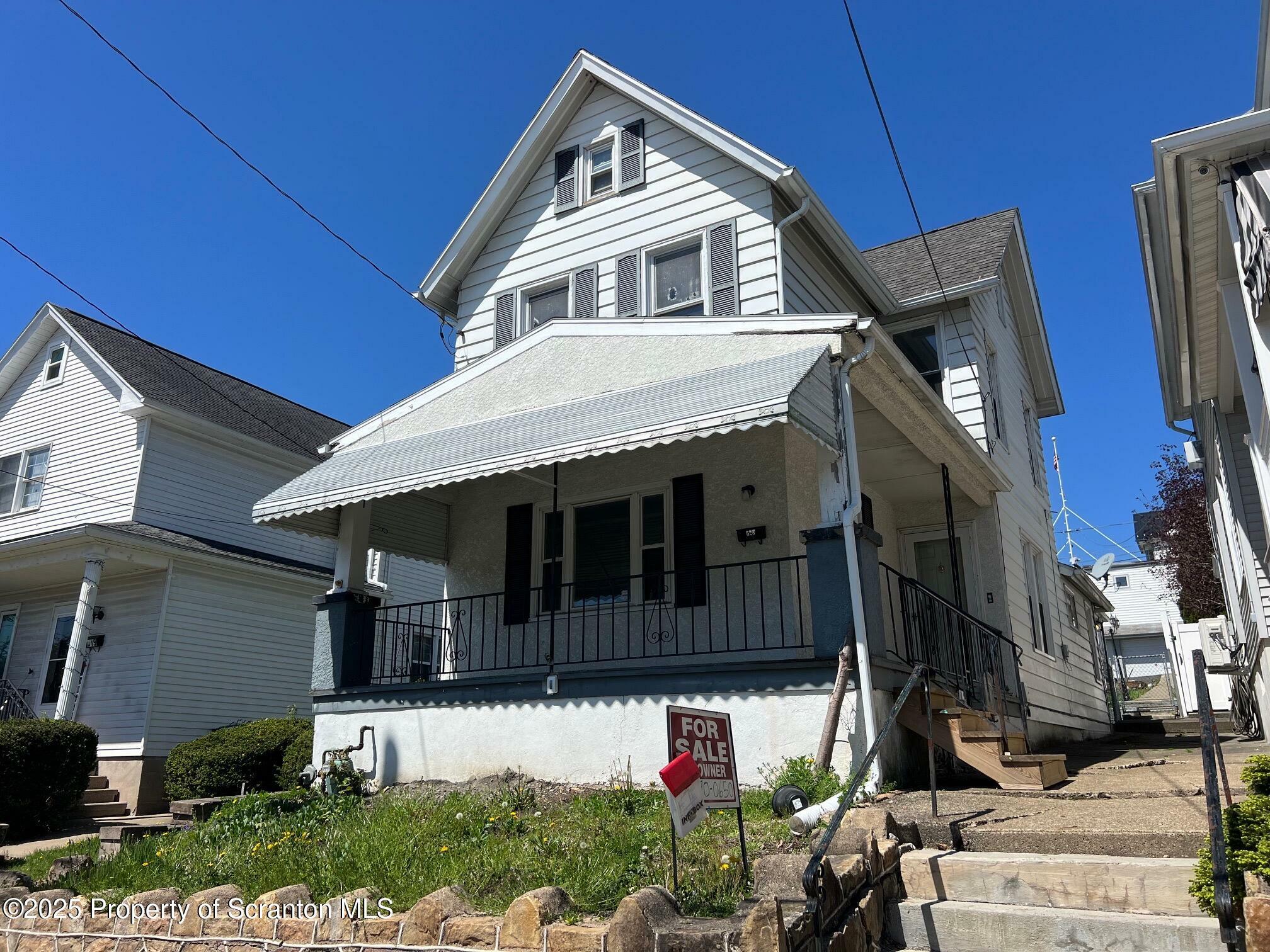 523 N Rebecca Avenue  Scranton PA 18504 photo