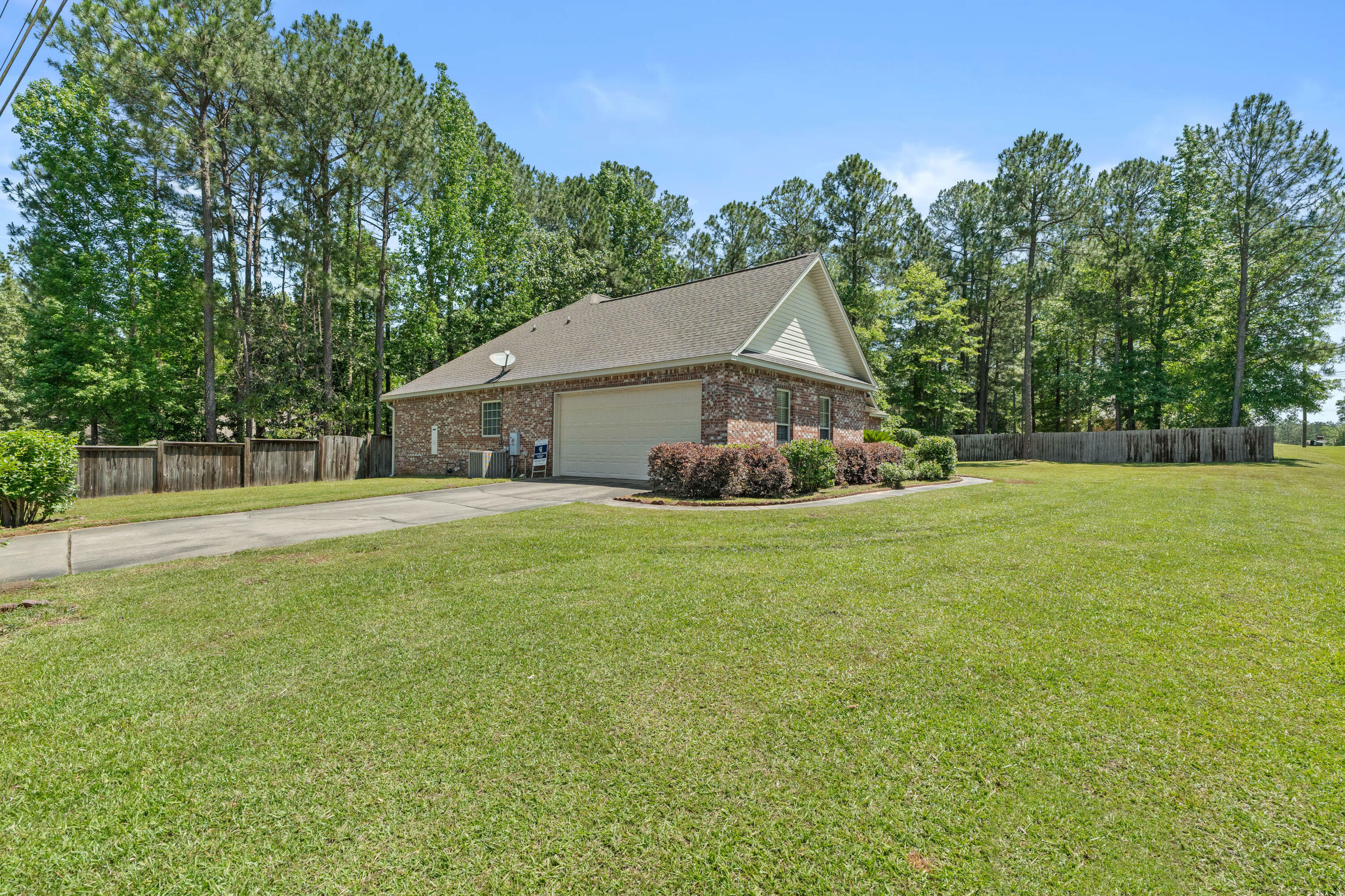 Property Photo: 2 Driftwood Dr. MS 39465