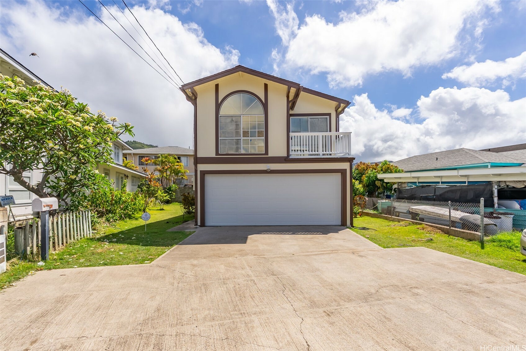 Property Photo: 1910 Dole Street HI 96822