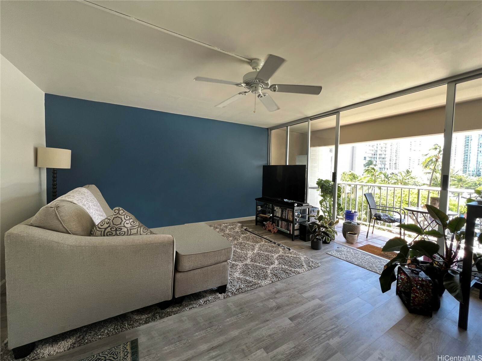Property Photo: 430 Keoniana Street 112 HI 96815