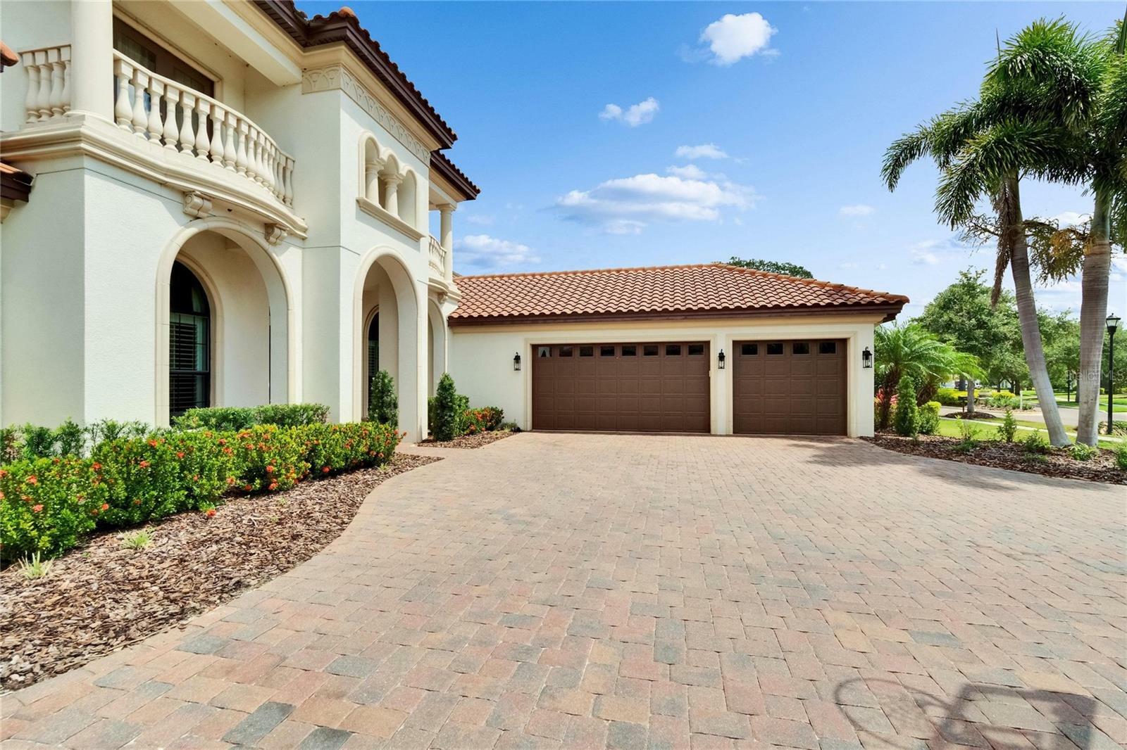 Property Photo: 16406 Chapman Crossing Drive FL 33547