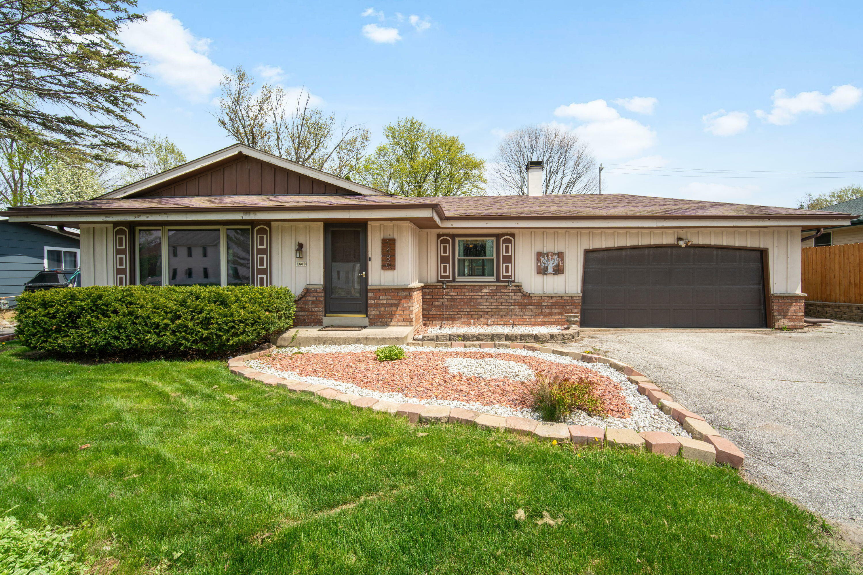 1480 S Calhoun Rd  New Berlin WI 53151 photo
