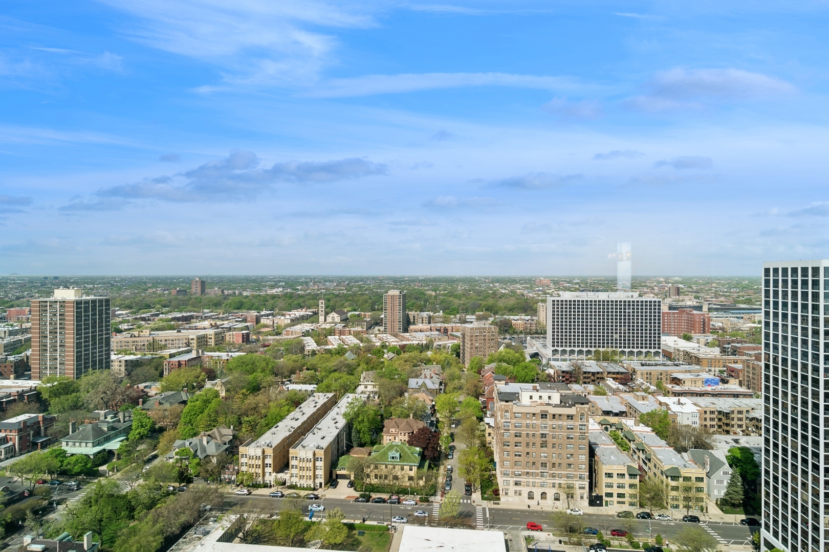 Property Photo: 4250 N Marine Drive 2836 IL 60613