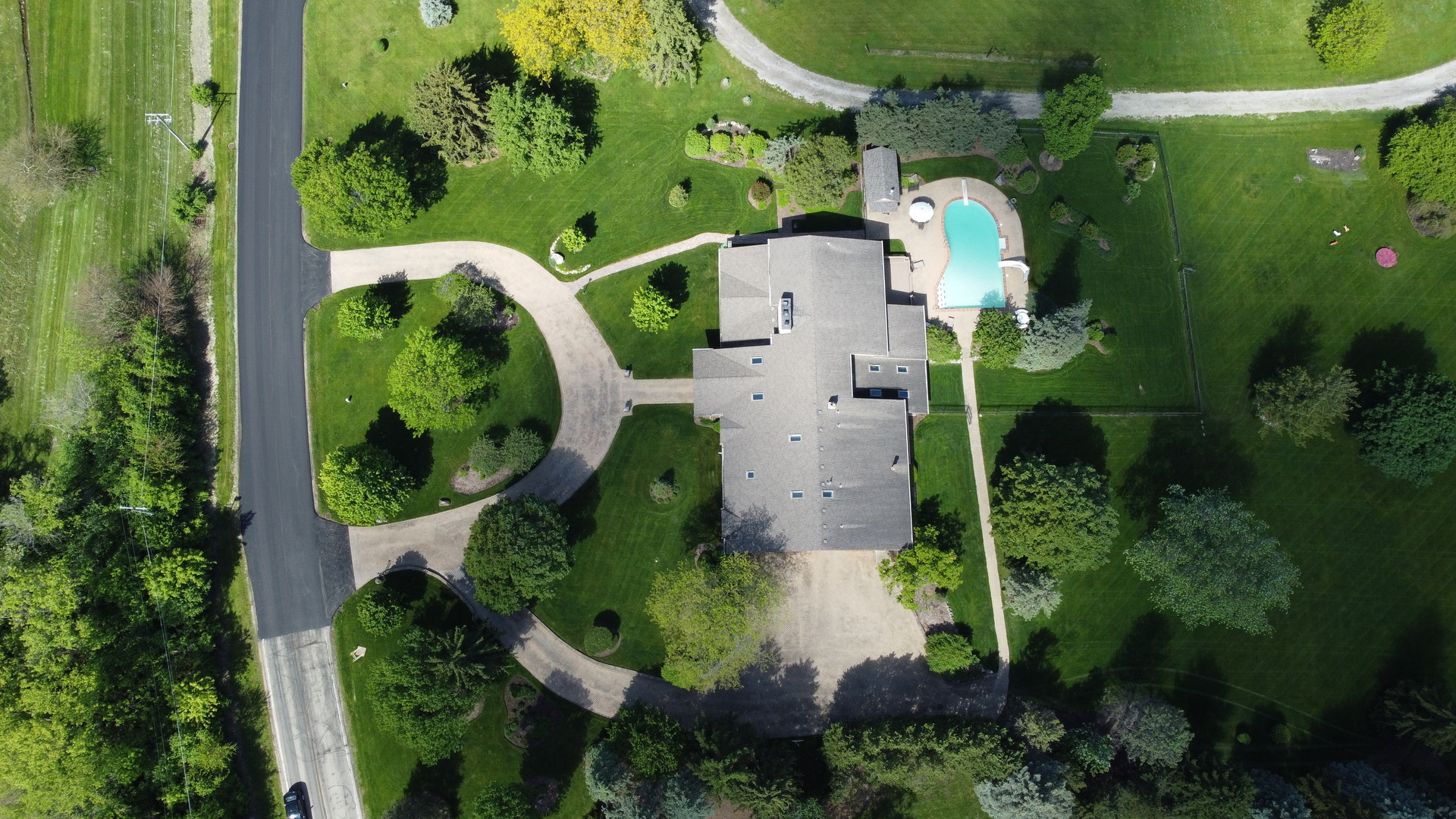 Property Photo:  30W010 Smith Road  IL 60185 