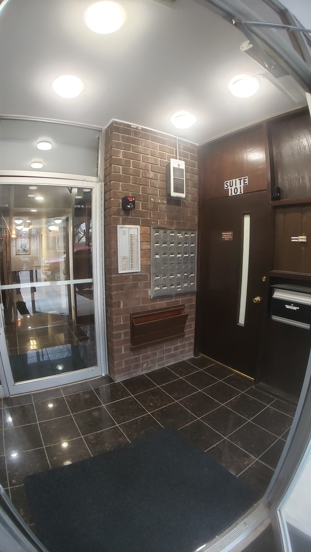 Property Photo: 336 Lathrop Avenue 504 IL 60130