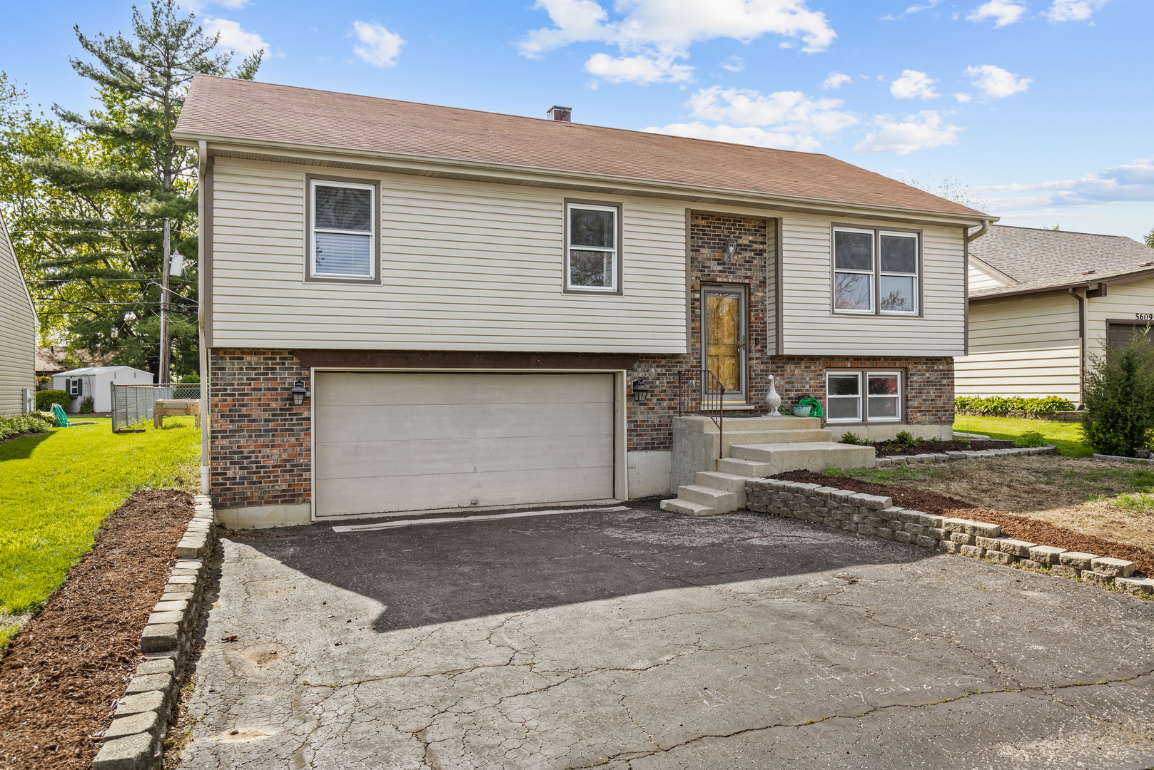 Property Photo: 5611 Oak Park Road IL 60013