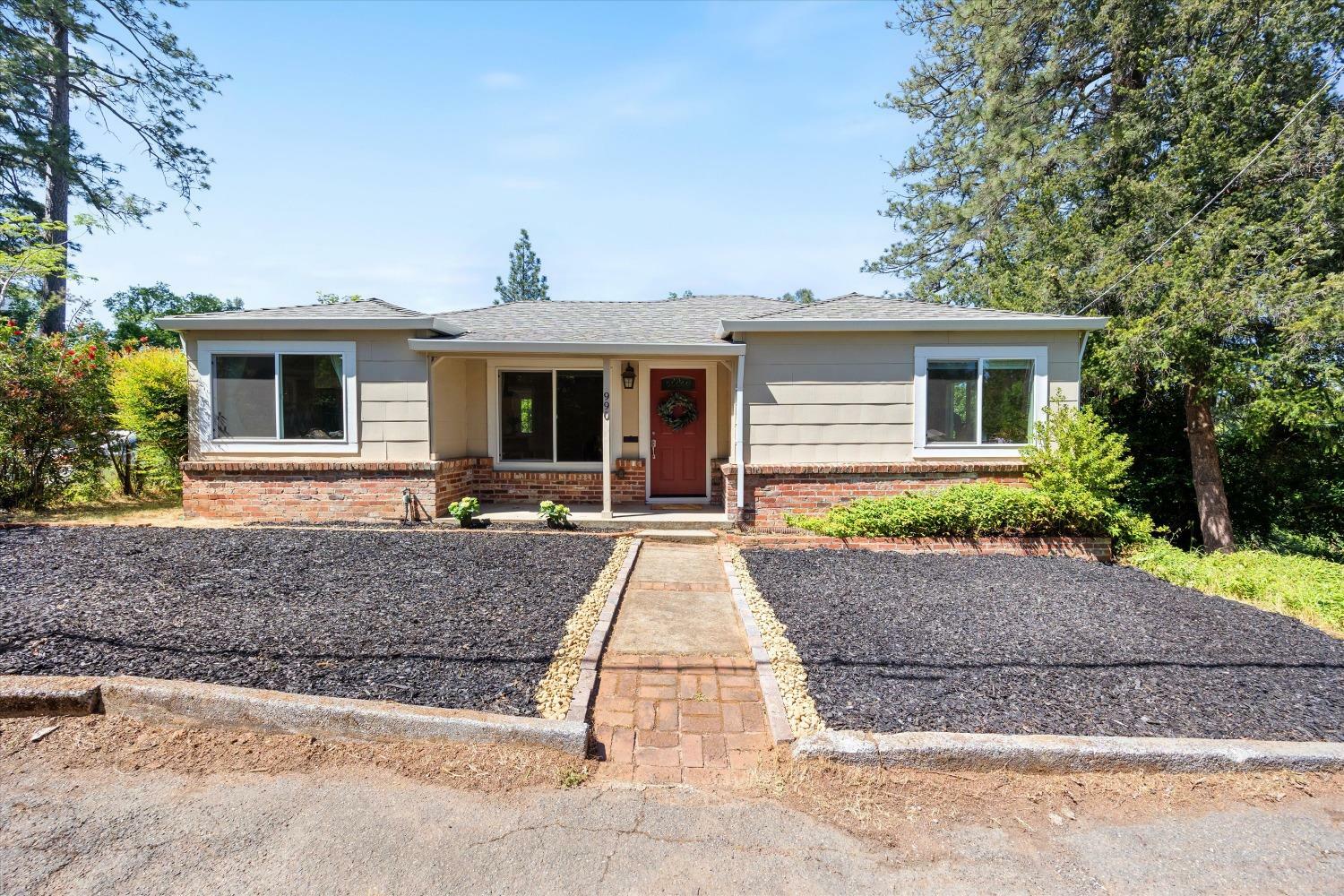 990 Crescent Street  Placerville CA 95667 photo