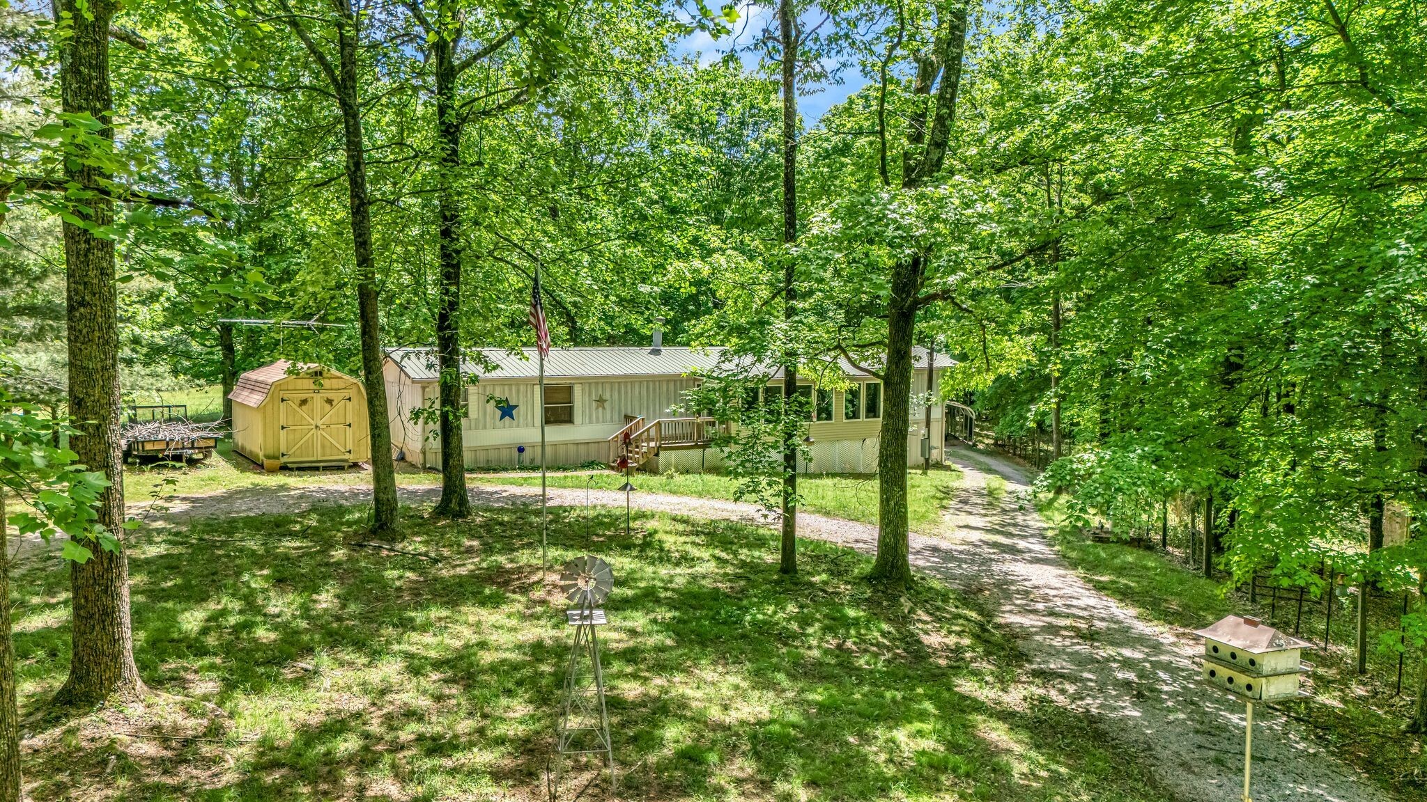 Property Photo: 1441 Dividing Ridge Rd TN 37072