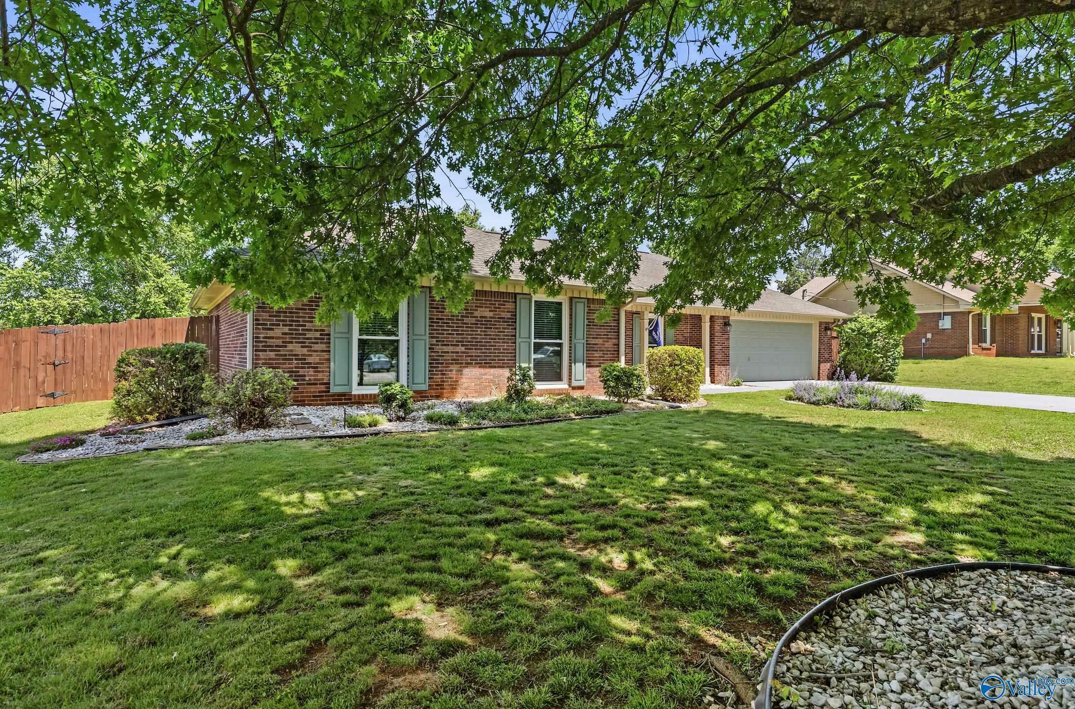 Property Photo: 217 Sweet Bay Court AL 35749