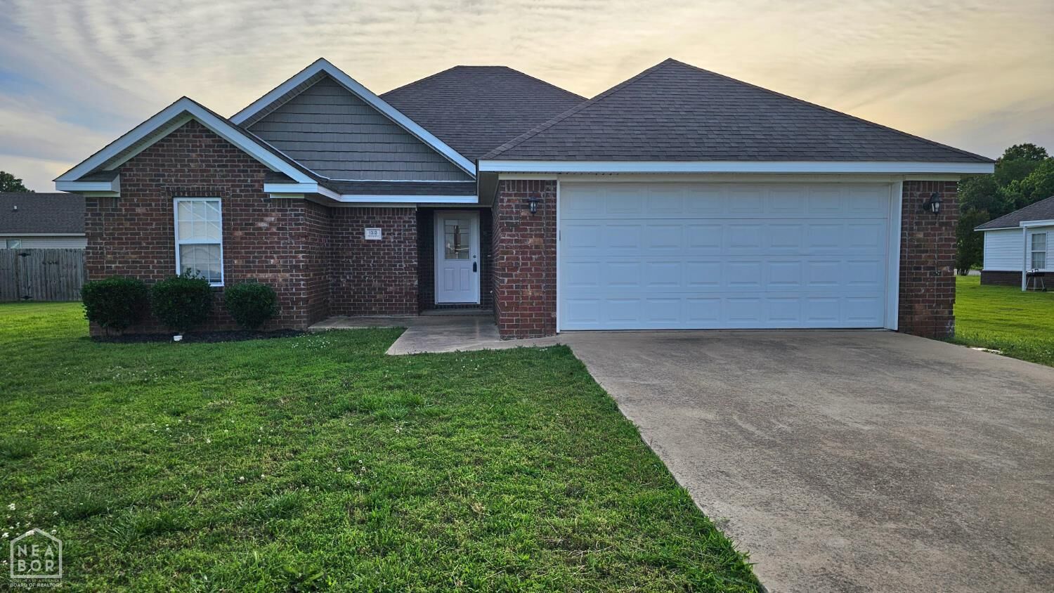 Property Photo: 1313 Crepe Myrtle Drive AR 72405
