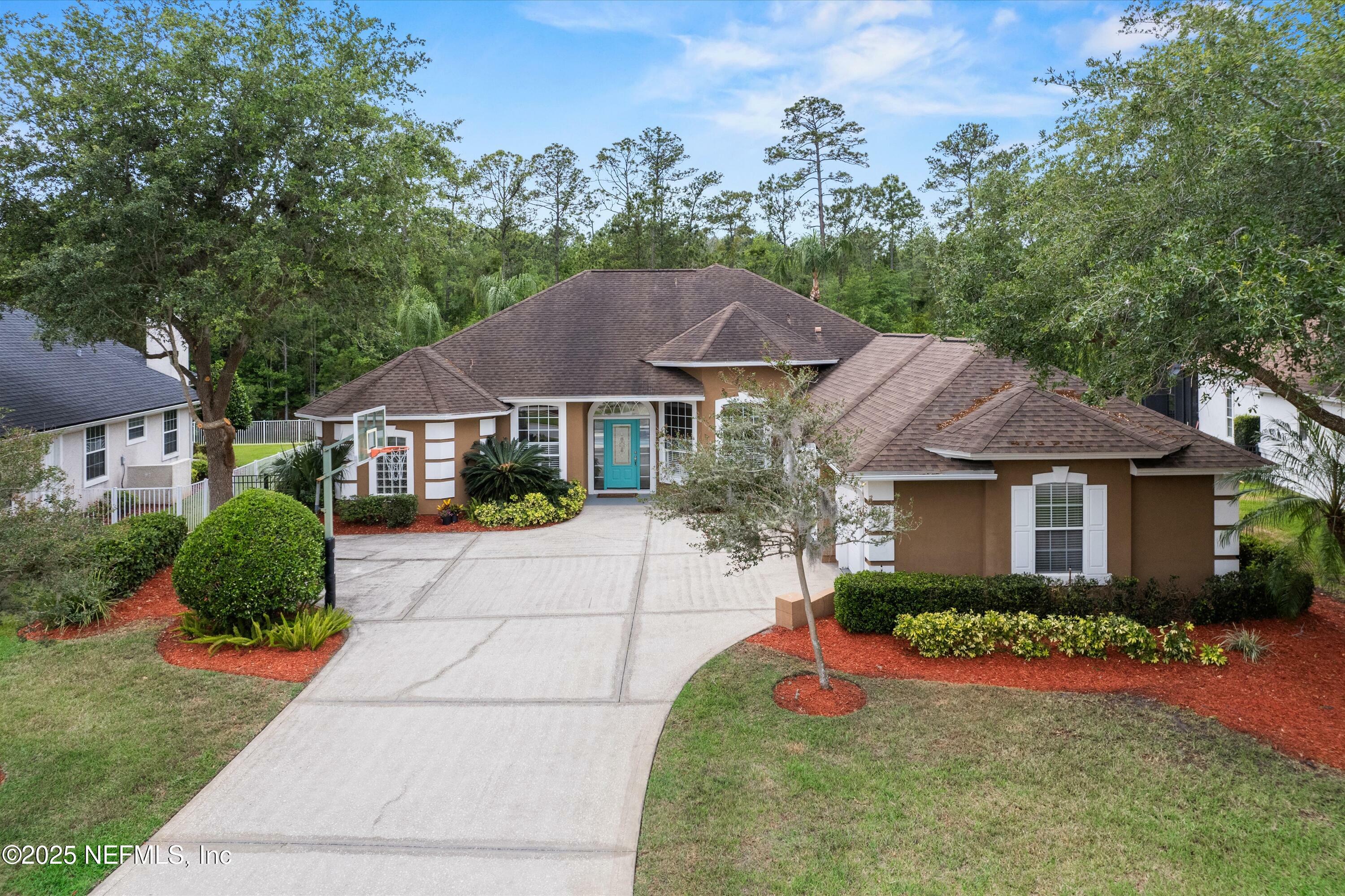 Property Photo: 1700 Country Walk Drive FL 32003