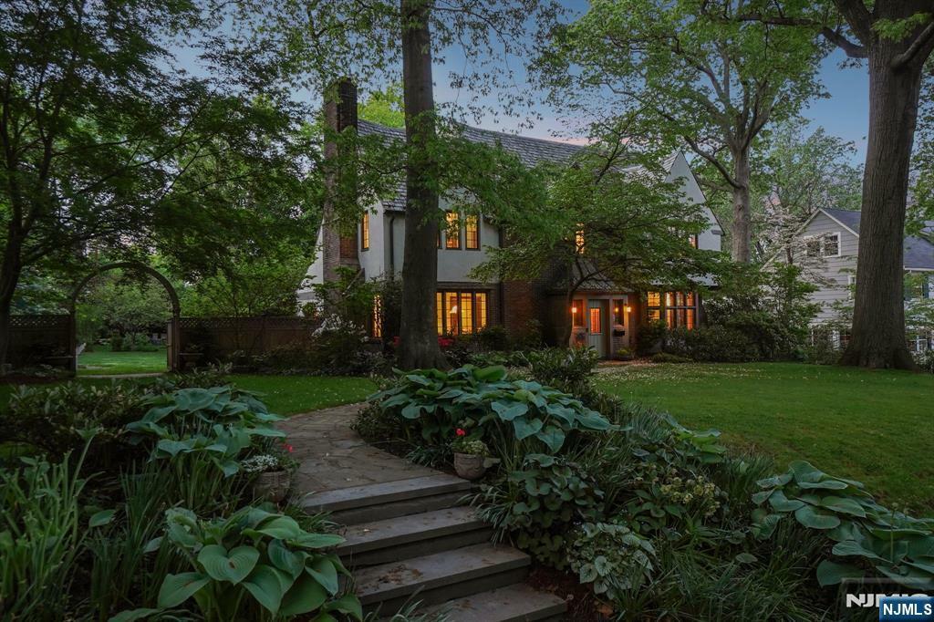 Property Photo: 141 Summit Avenue NJ 07043