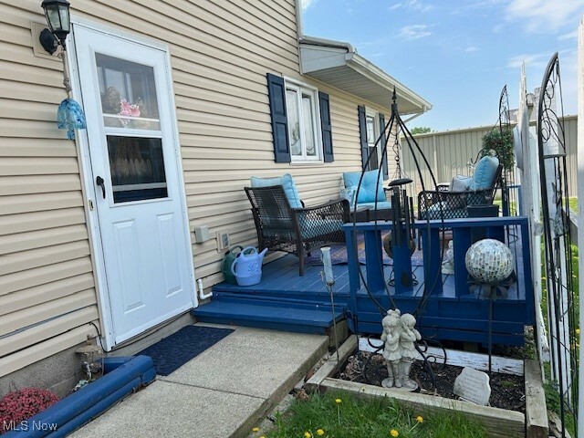 Property Photo: 1845 Meadow Lane B OH 44460
