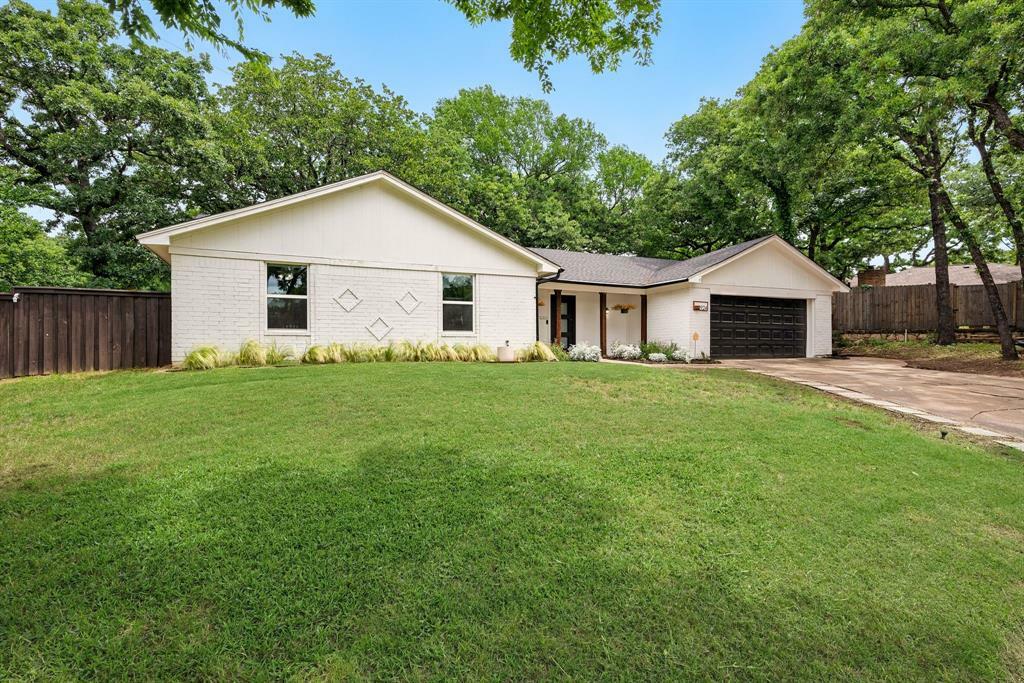 2924 Spring Oaks Court  Bedford TX 76021 photo