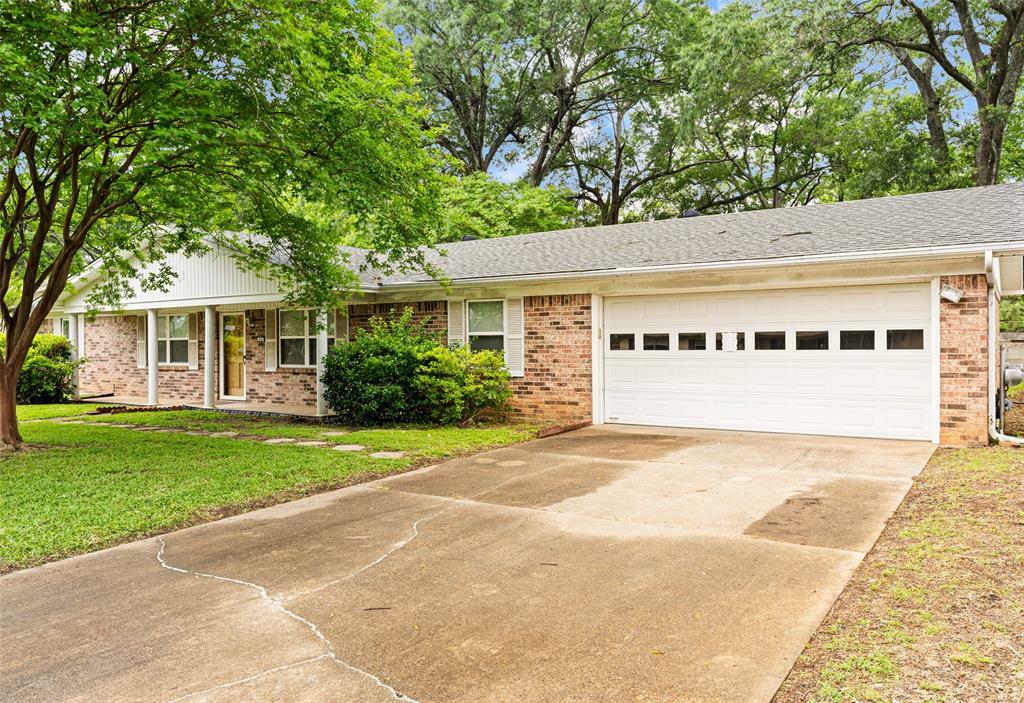 Property Photo: 1807 Buckner Street TX 75604