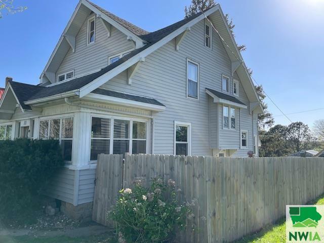 Property Photo: 111 Haines St IA 51048