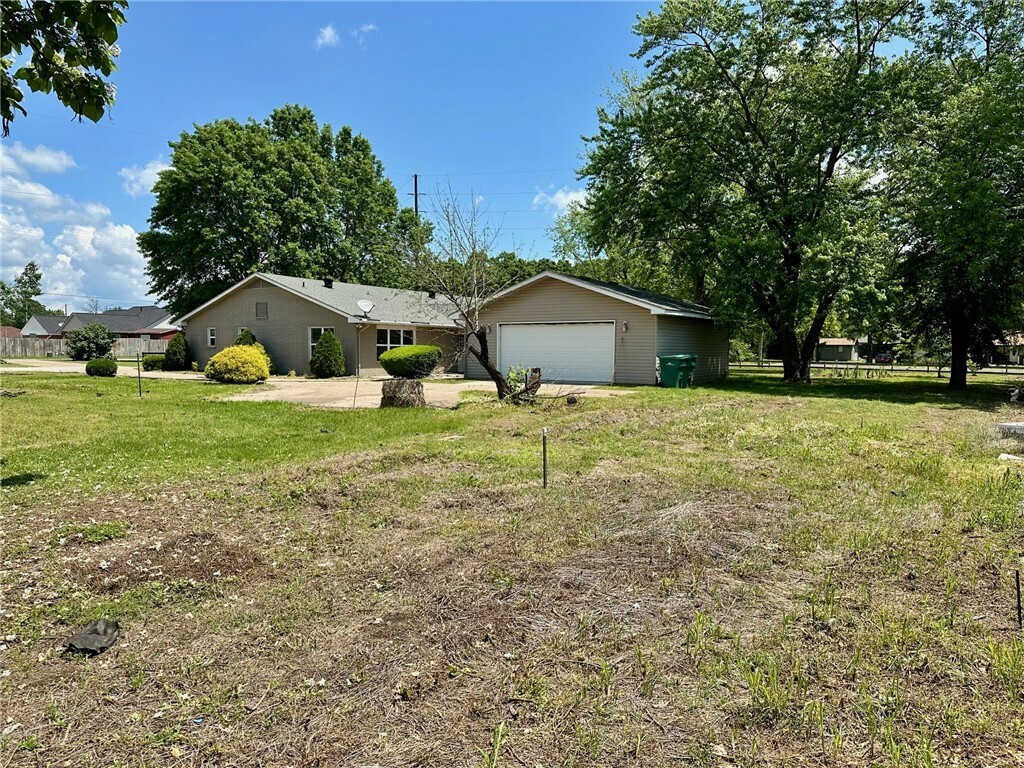 Property Photo: 459 Morris Avenue AR 72764