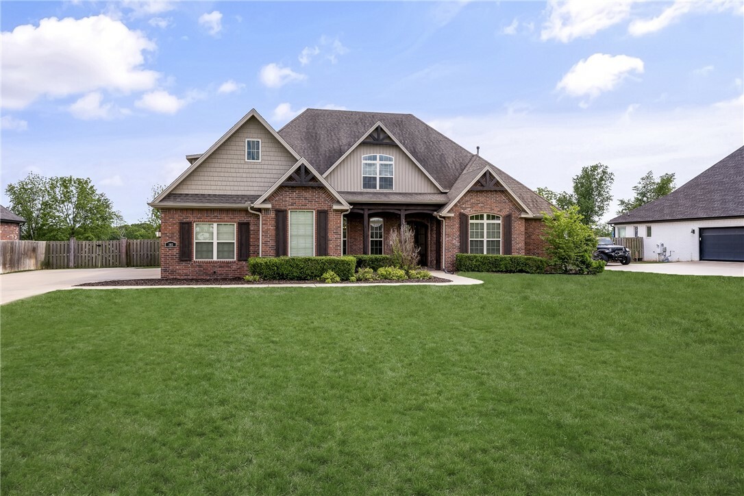 Property Photo: 203 Chattin Circle AR 72713
