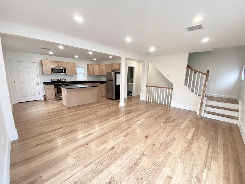 Property Photo: 20 Plainfield St 20 MA 02130