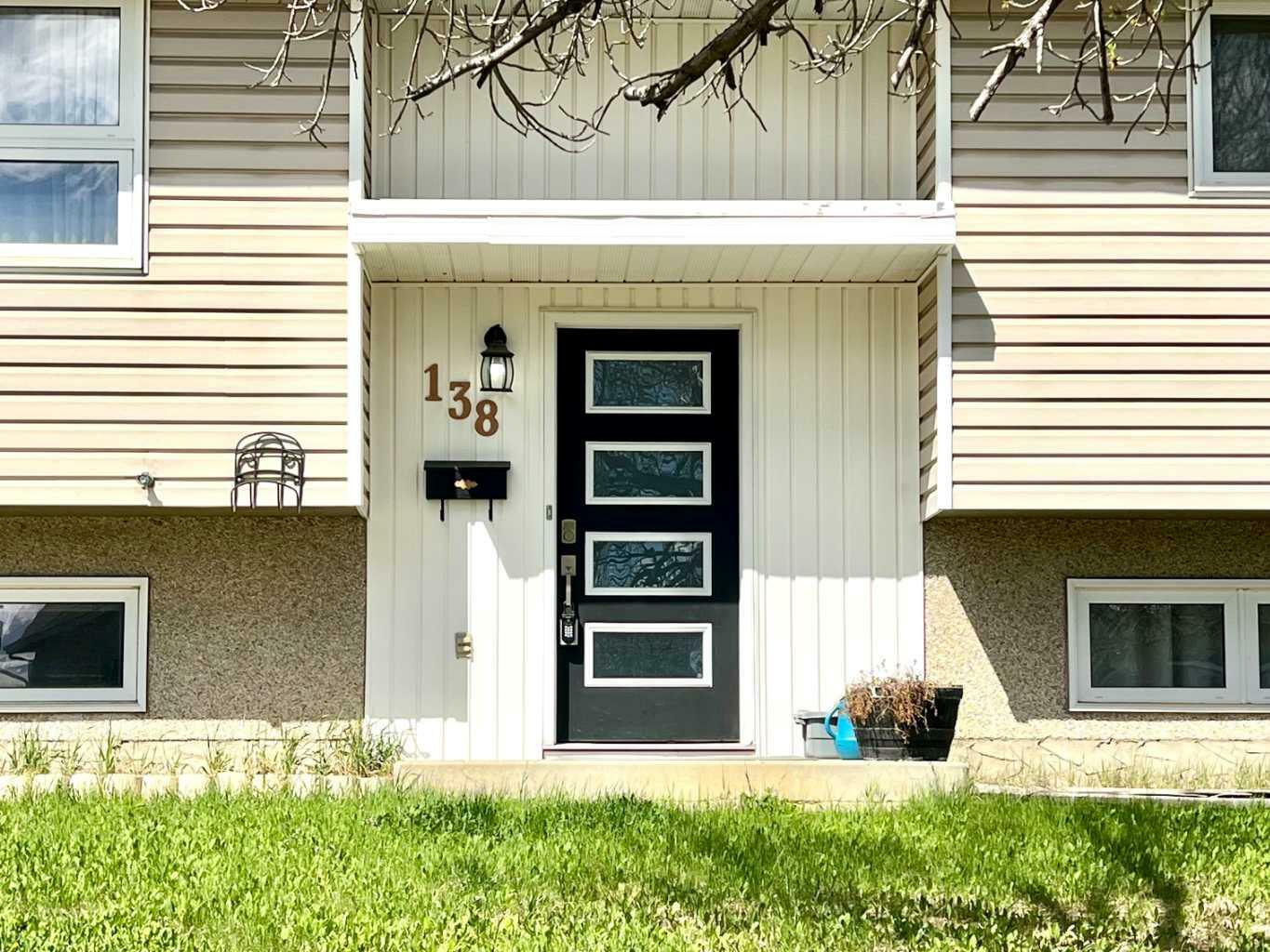 Photo de la propriété: 138 Sitka Drive AB T9H 3B9