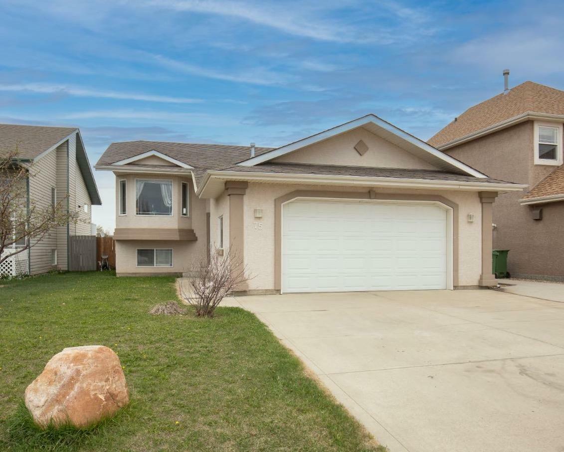 Property Photo: 75 Dodge Avenue AB T4R 3A4