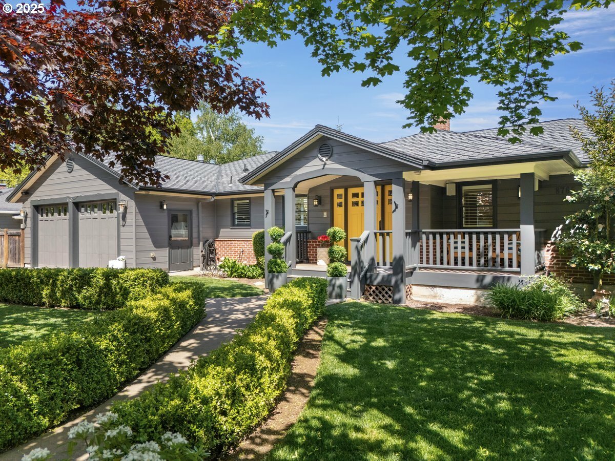 Property Photo: 8765 SW Birchwood Rd OR 97225