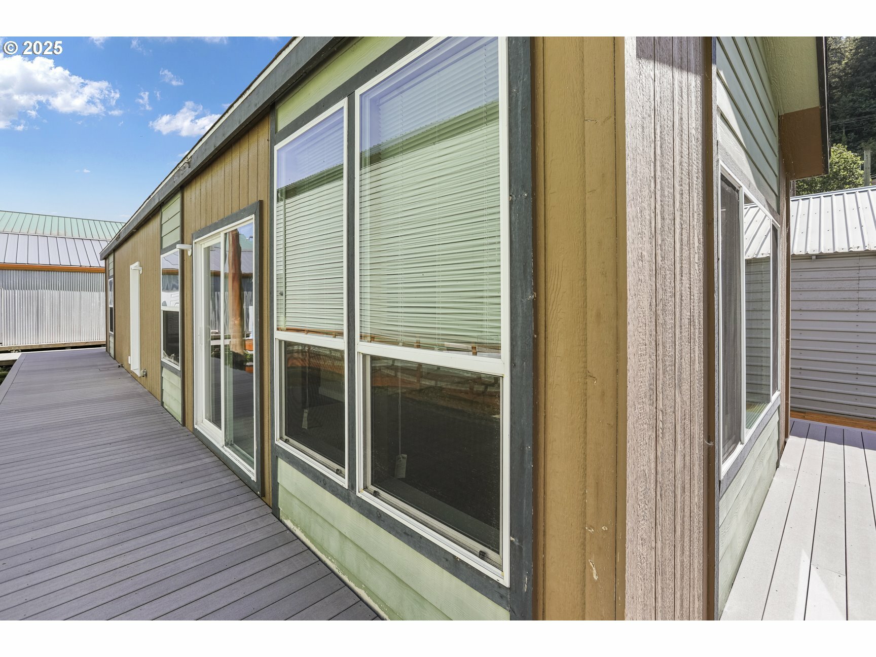 Property Photo: 14426 NW Larson Rd 2 OR 97231