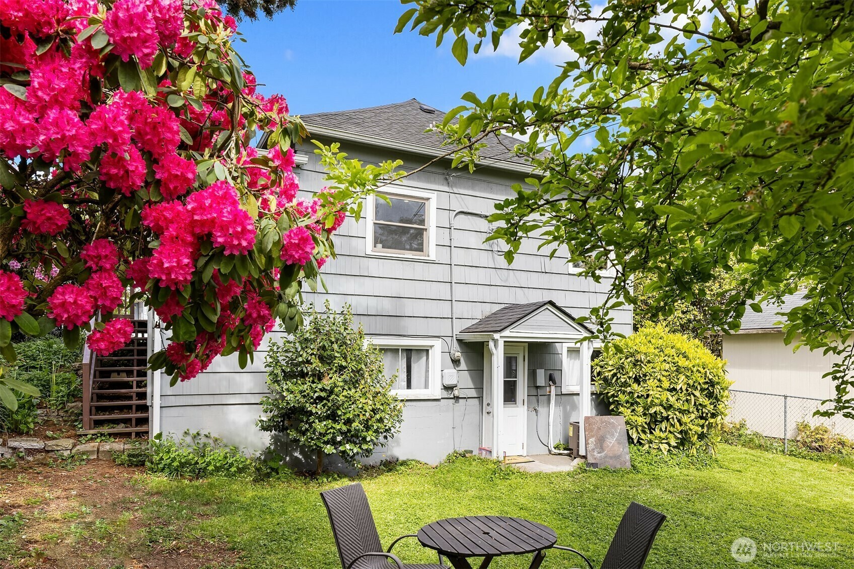Property Photo: 2211 Wetmore Avenue WA 98201