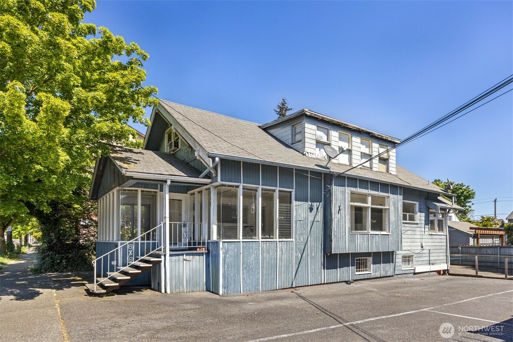Property Photo: 7342 15th Avenue NW WA 98117