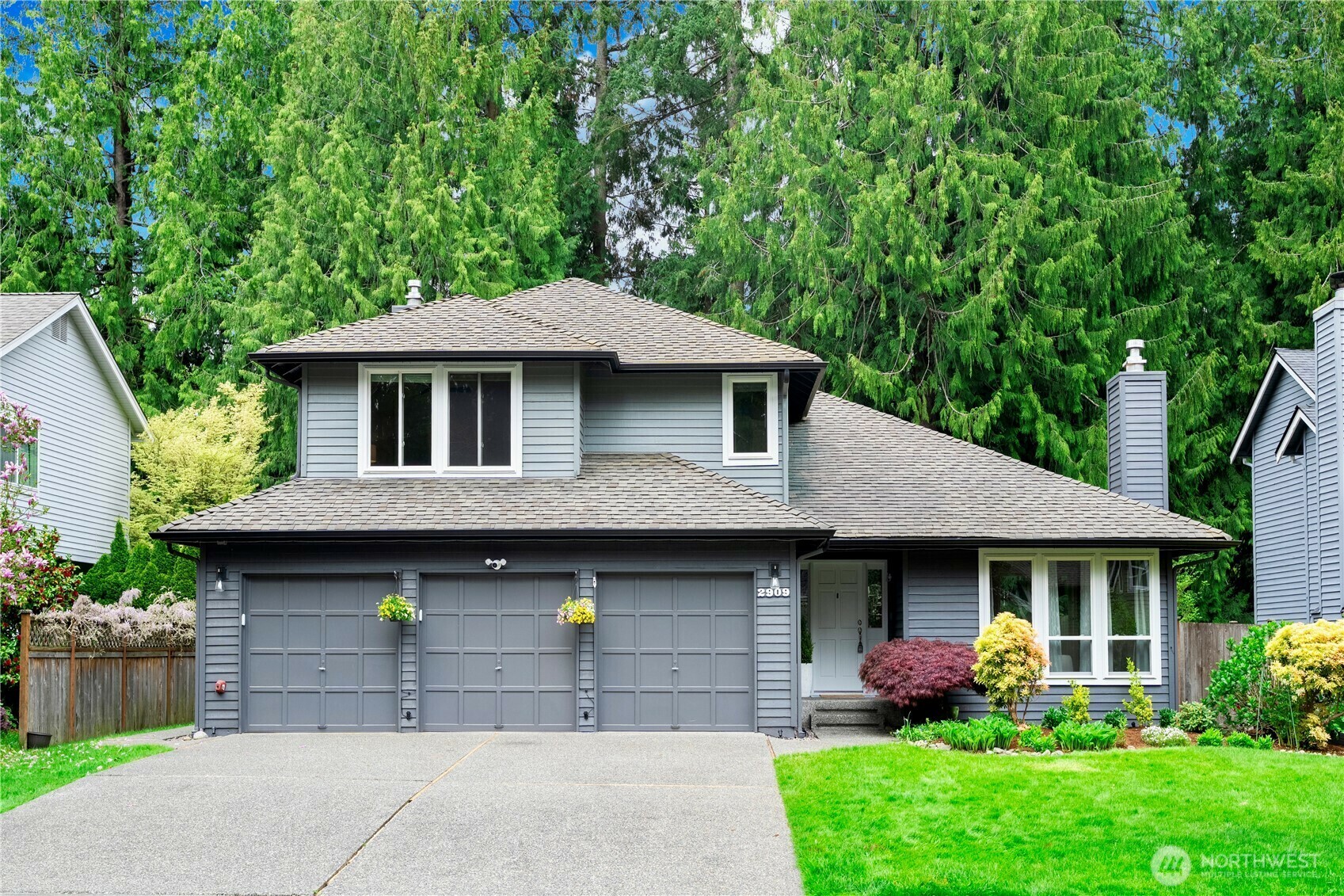 Property Photo: 2909 217th Avenue SE WA 98075