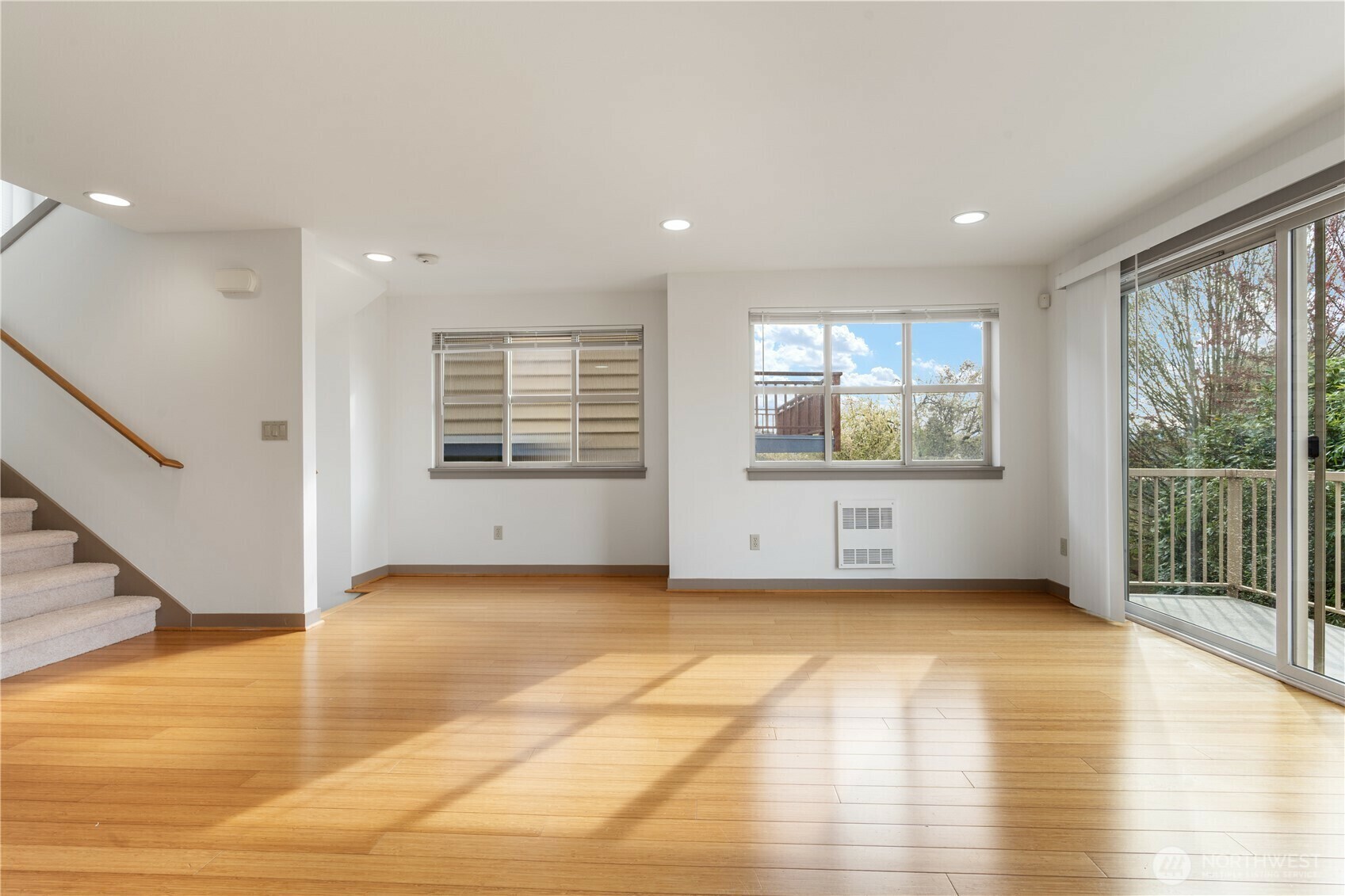 Property Photo: 927 N 85th St B WA 98103