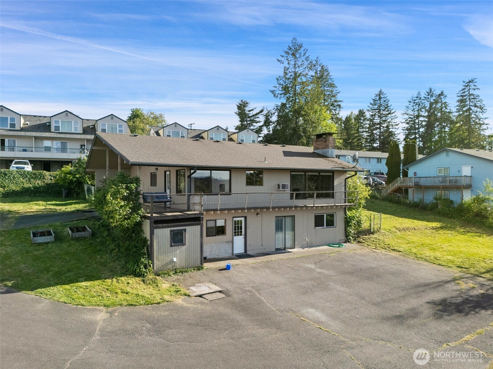 Property Photo: 1038 Fairmount Avenue WA 98584