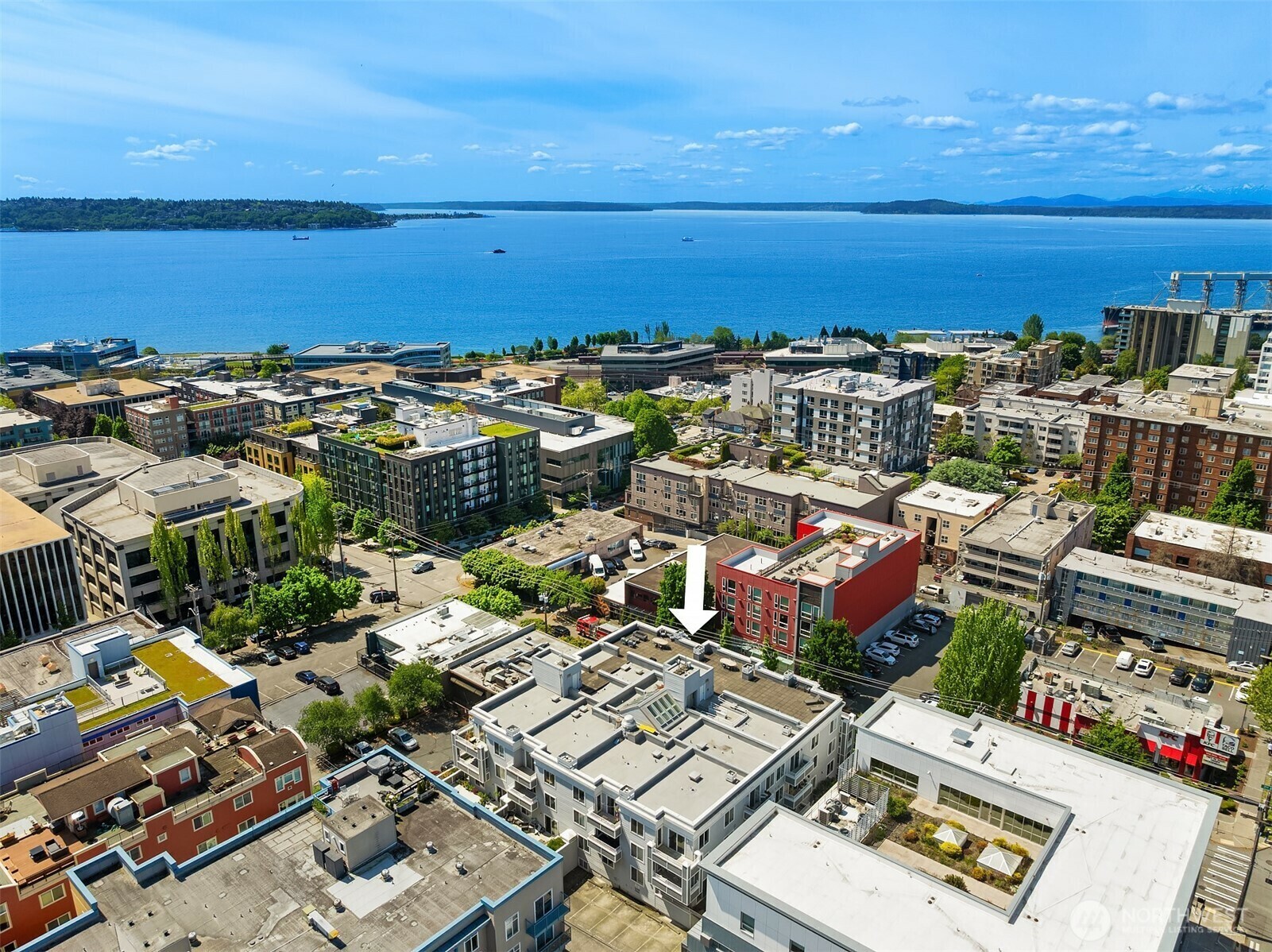 520  2nd Avenue W 406  Seattle WA 98119 photo
