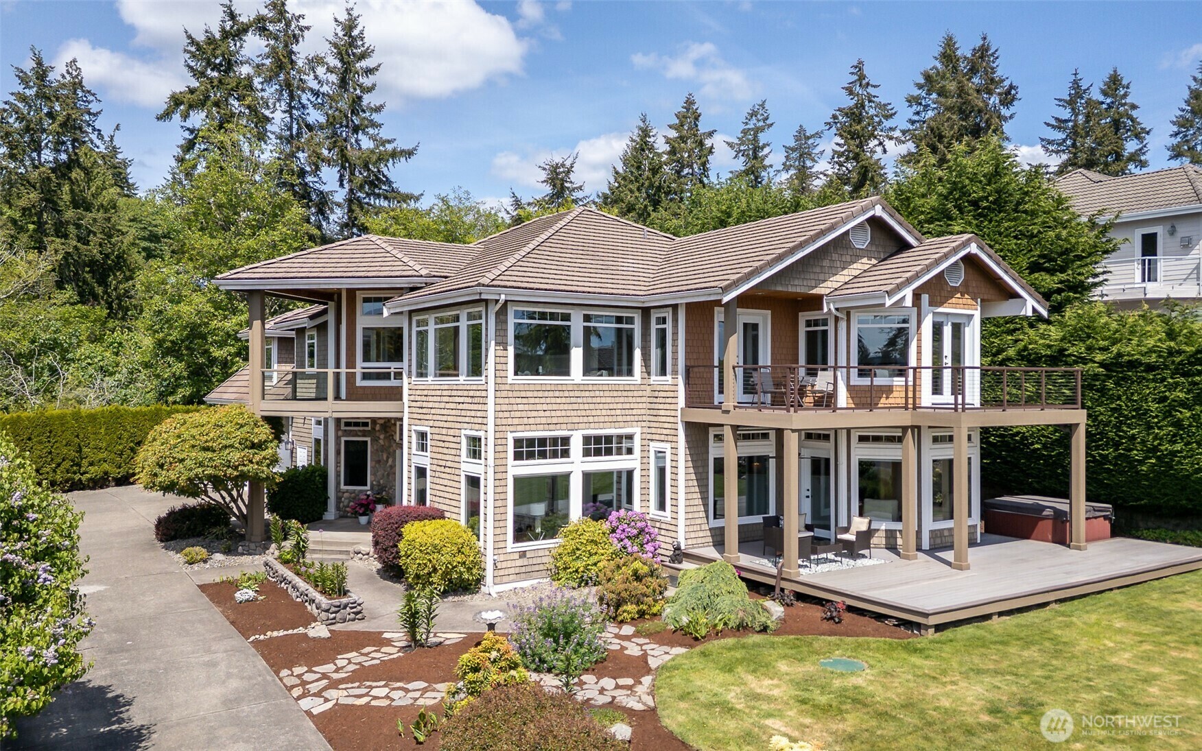 Property Photo: 12320 98th Avenue Ct NW WA 98329
