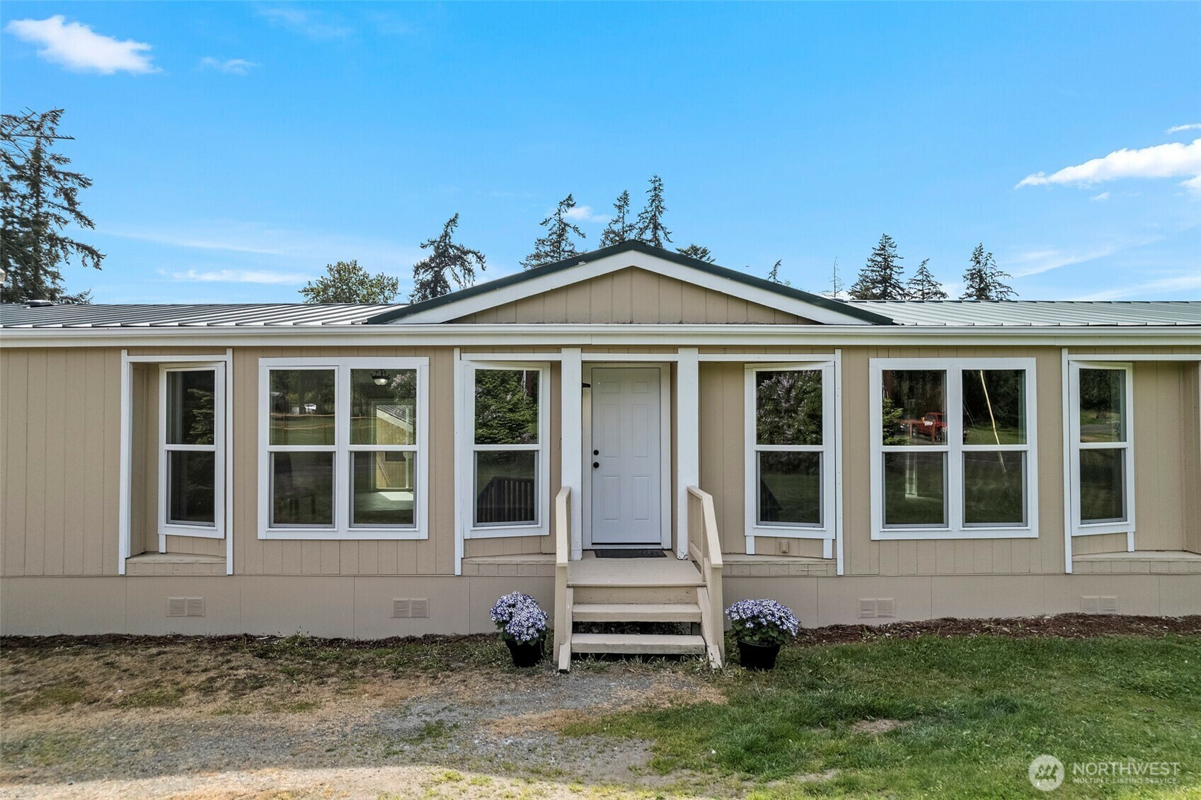 Property Photo: 3109 Taylor Road WA 98277