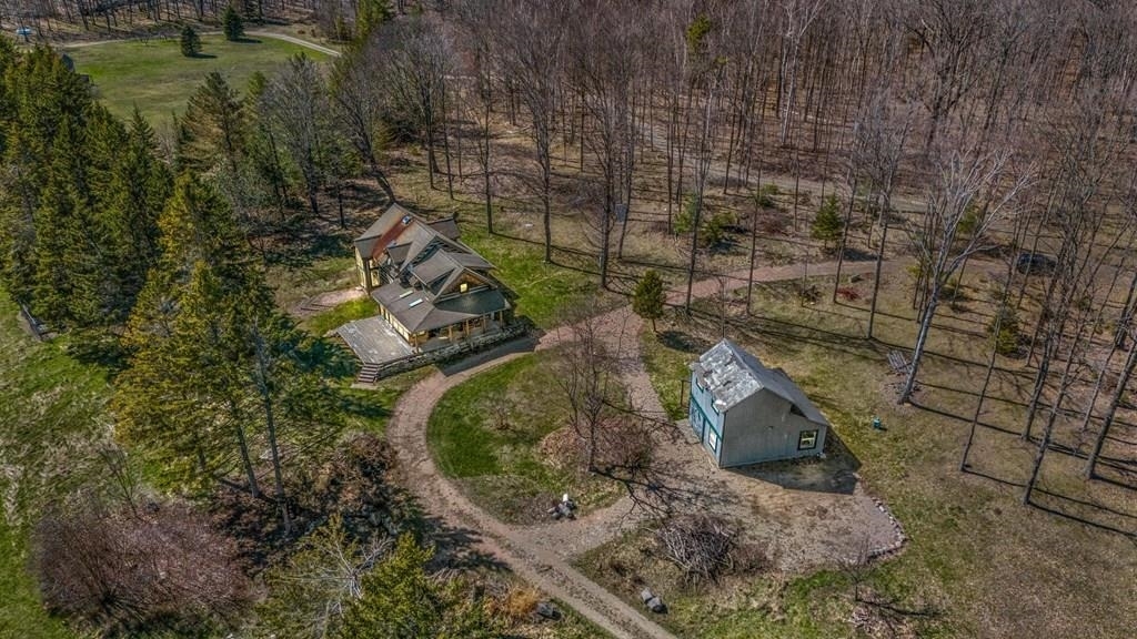 Property Photo: 1937 Green Tree Road WI 54246