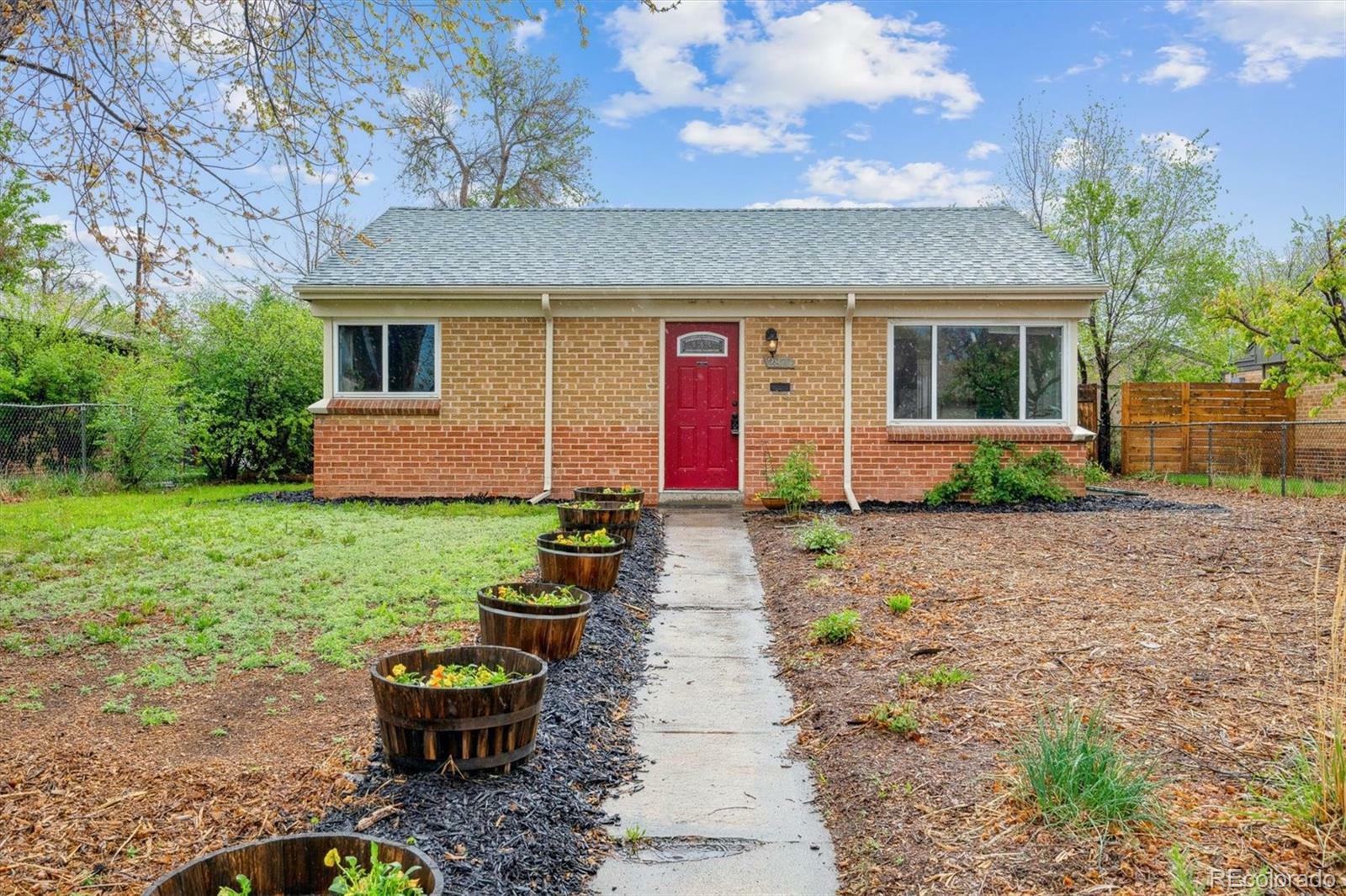 Property Photo: 2870 Pontiac Street CO 80207