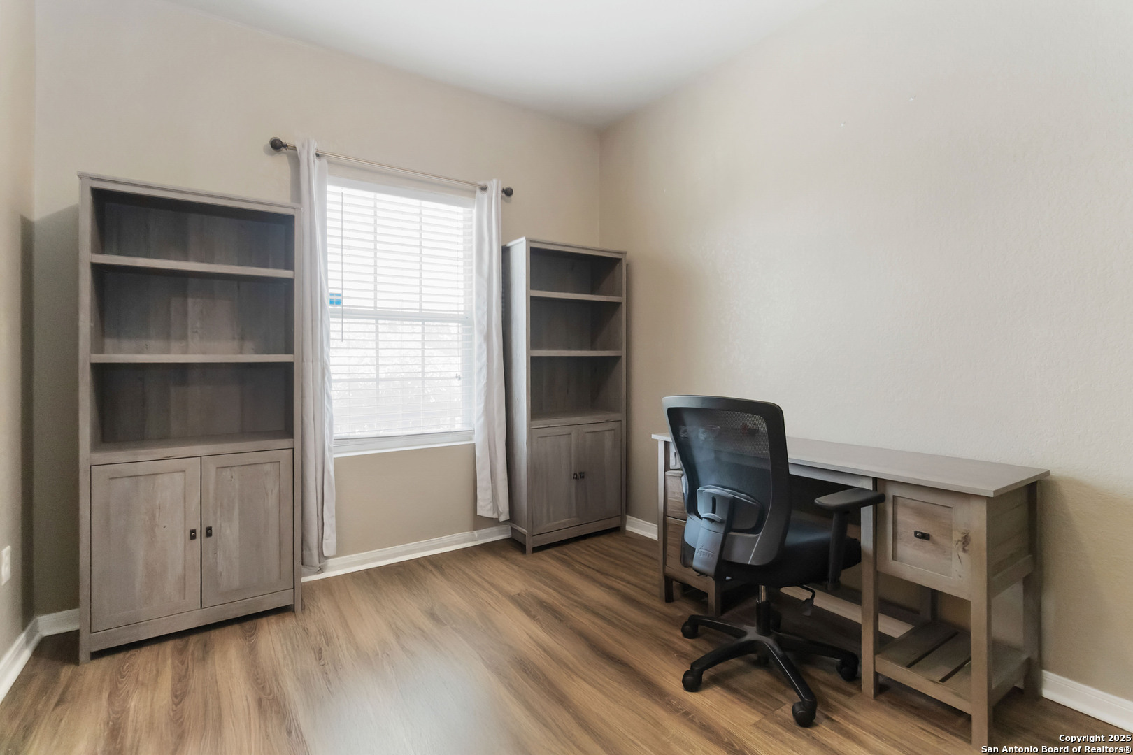 Property Photo: 11407 Dodson Trail TX 78245