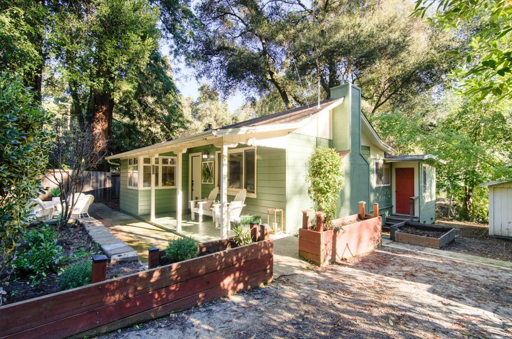Property Photo: 383 Riverview CA 95006