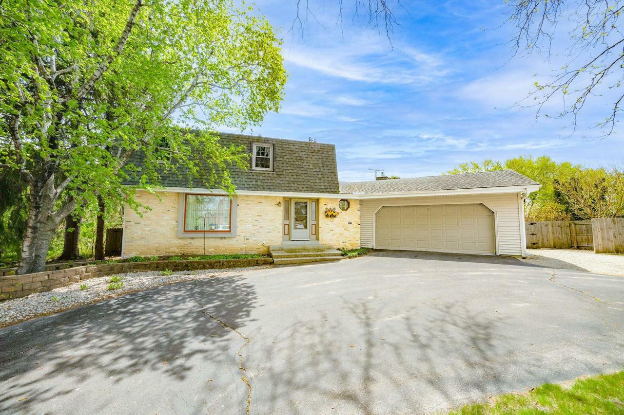 Property Photo: 2531 Dartmouth Drive WI 53548