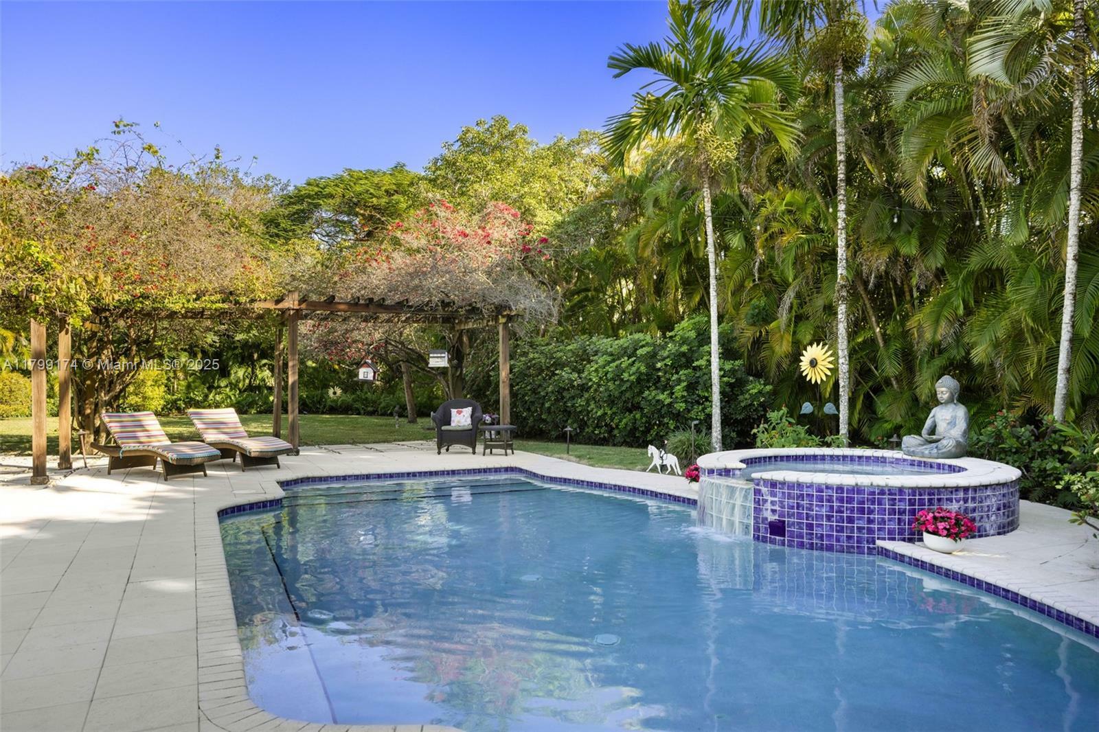 Property Photo: 7290 SW 77th Ter FL 33143